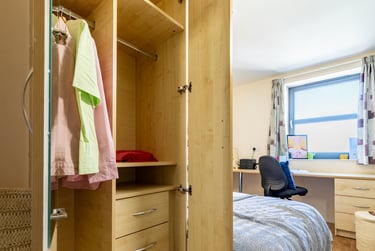 Bronze En Suite at Europa, 190 Erskine Street, City Centre, Liverpool, L61AL - Image 9